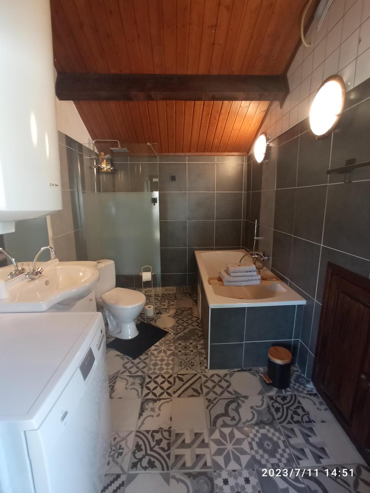Bed and Breakfast Dependance Du Moulin Galuzot Saint-Vallier  Exterior foto